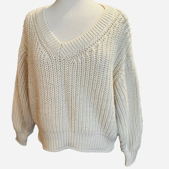 H&M Cream Off-the-Shoulder Sweater - Picture 5 of 7